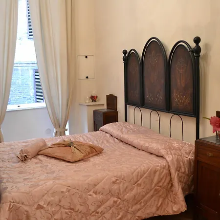 Apartment Residenza Le Logge Siena
